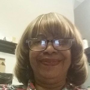 Meet your Posher, Debra